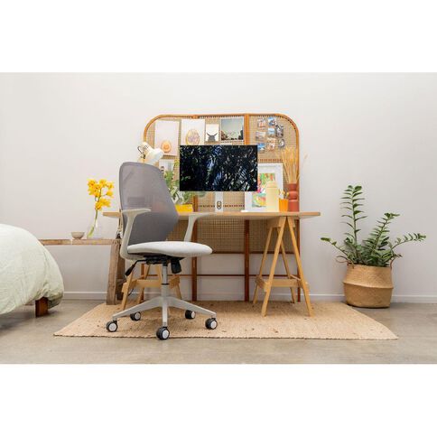 Buro Seating Mondo Soho Chair Light Grey Mesh With Arms