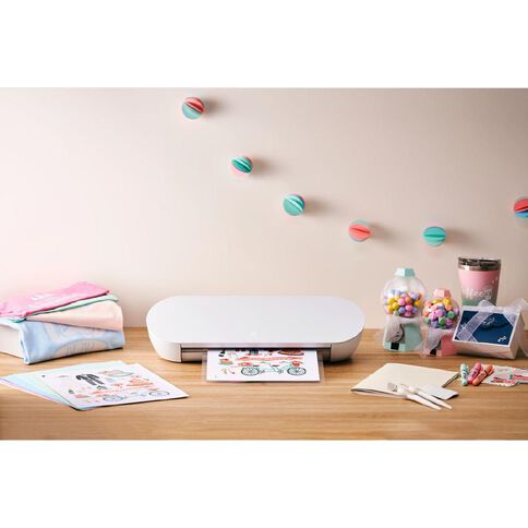 Silhouette Portrait 4 White