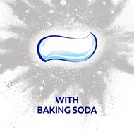 Colgate Advance White Baking Soda Toothpaste 180g