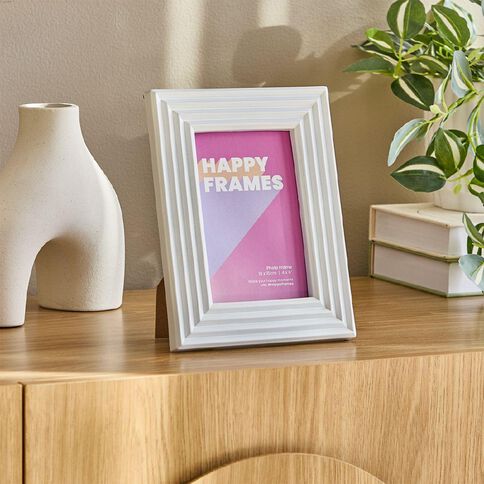 Happy Frames Ribbed Border 10x15 White