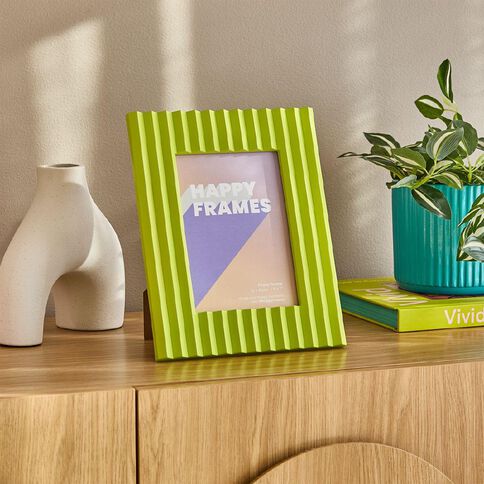 Happy Frames Large Vertical Ribbed 13x18 Lime