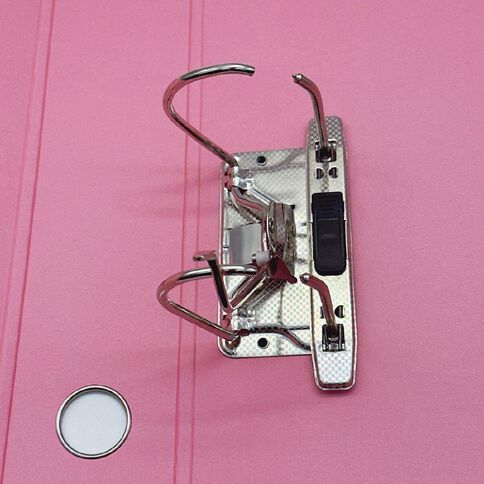 Uniti Clubhouse Lever Arch Cherry Green Light A4