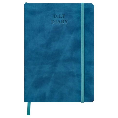 WS Undated Diary A5 Week to view