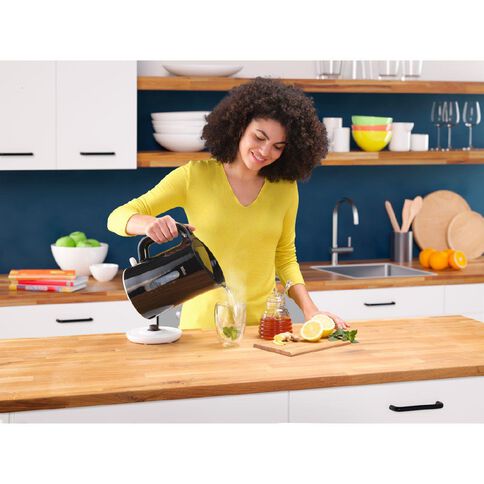 Braun Breakfast 1 Kettle 1.7L Black