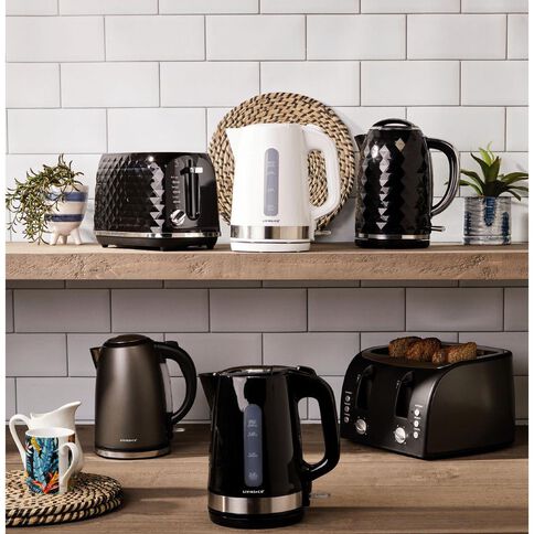 Living & Co Diamond Kettle - 1.7L Black