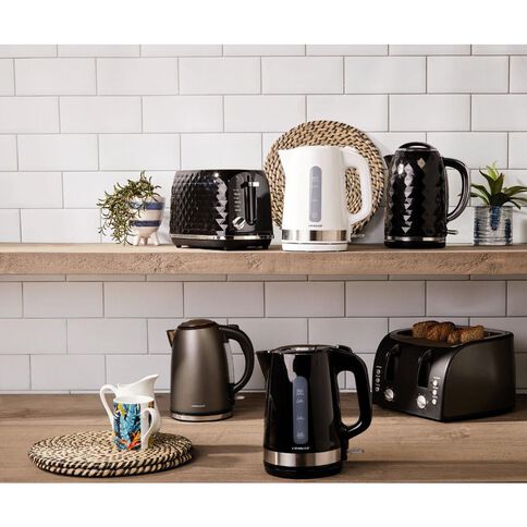 Living & Co Metal Trim Kettle 1.7L* White
