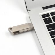 Tech.Inc USB-C/USB-A 32GB Flash Drive Tech.Inc USB-C/USB-A 32GB Flash Drive