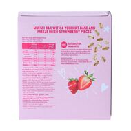 Market Kitchen Muesli Bar Strawberry Yoghurt 6 Pack