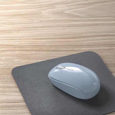 Incase Designed by Microsoft Bluetooth Mouse - Pastel Blue