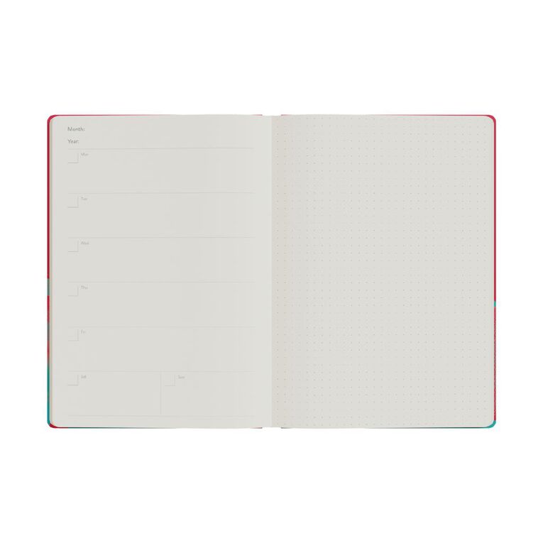 Diary Week to View Undated System & Stories A5