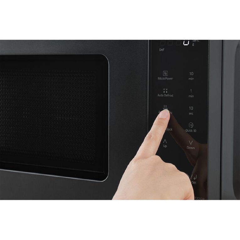 Panasonic Microwave 20L 800W NN-ST22QBQPQ Black