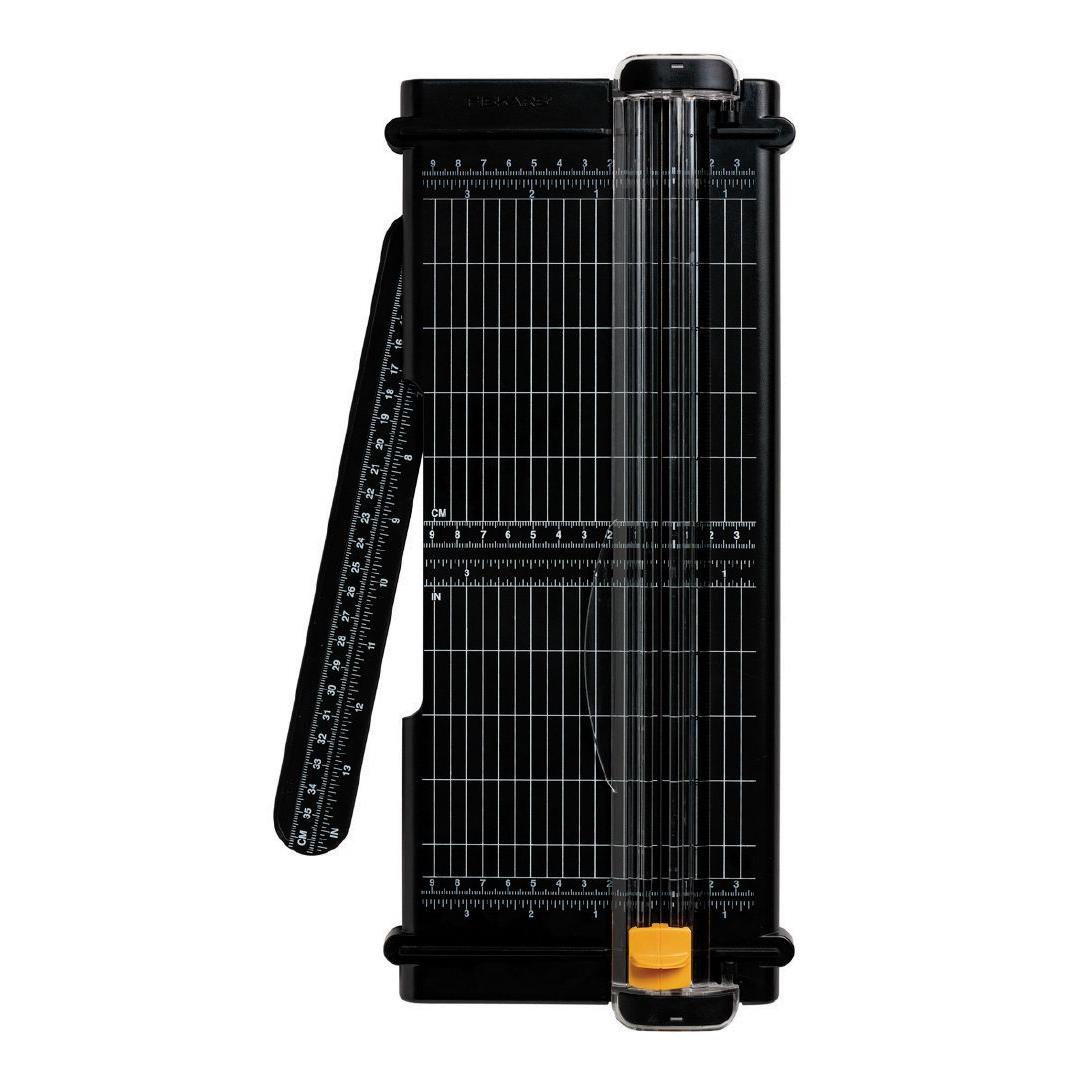 Fiskars Portable Paper Trimmer A4